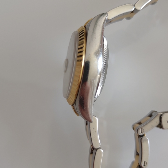 SOLD!!! Rolex Datejust watch - Picture 4 of 16